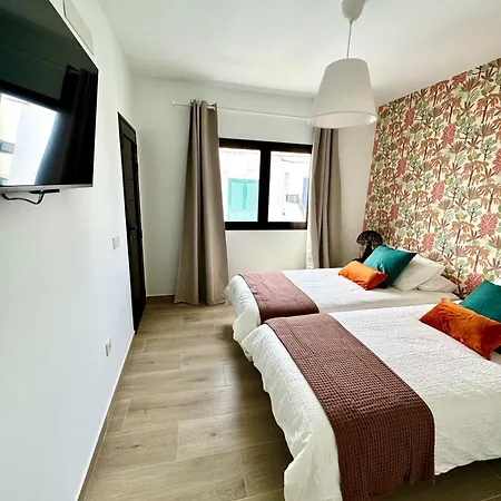 Luxury Bocaina Sea Front Apartment *
